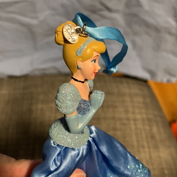 Disney Store Sketchbook Ornament - Cinderella - Picture 2 of 5